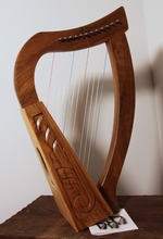 Load image into Gallery viewer, Roosebeck 21 Inch Walnut Celtic Baby Harp 12 String w/Extra String Set + Tuning Tool
